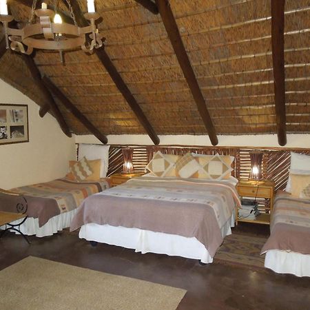 Trees Too Guest Lodge Komatipoort Extérieur photo