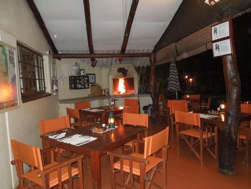 Trees Too Guest Lodge Komatipoort Extérieur photo